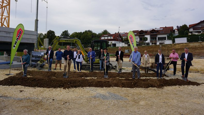 24.09.2020: Spatenstich der neuen Mehrzweckhalle